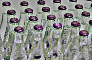 Cerchiamo fonti d'acqua minerale e potabile con stabilimento e non